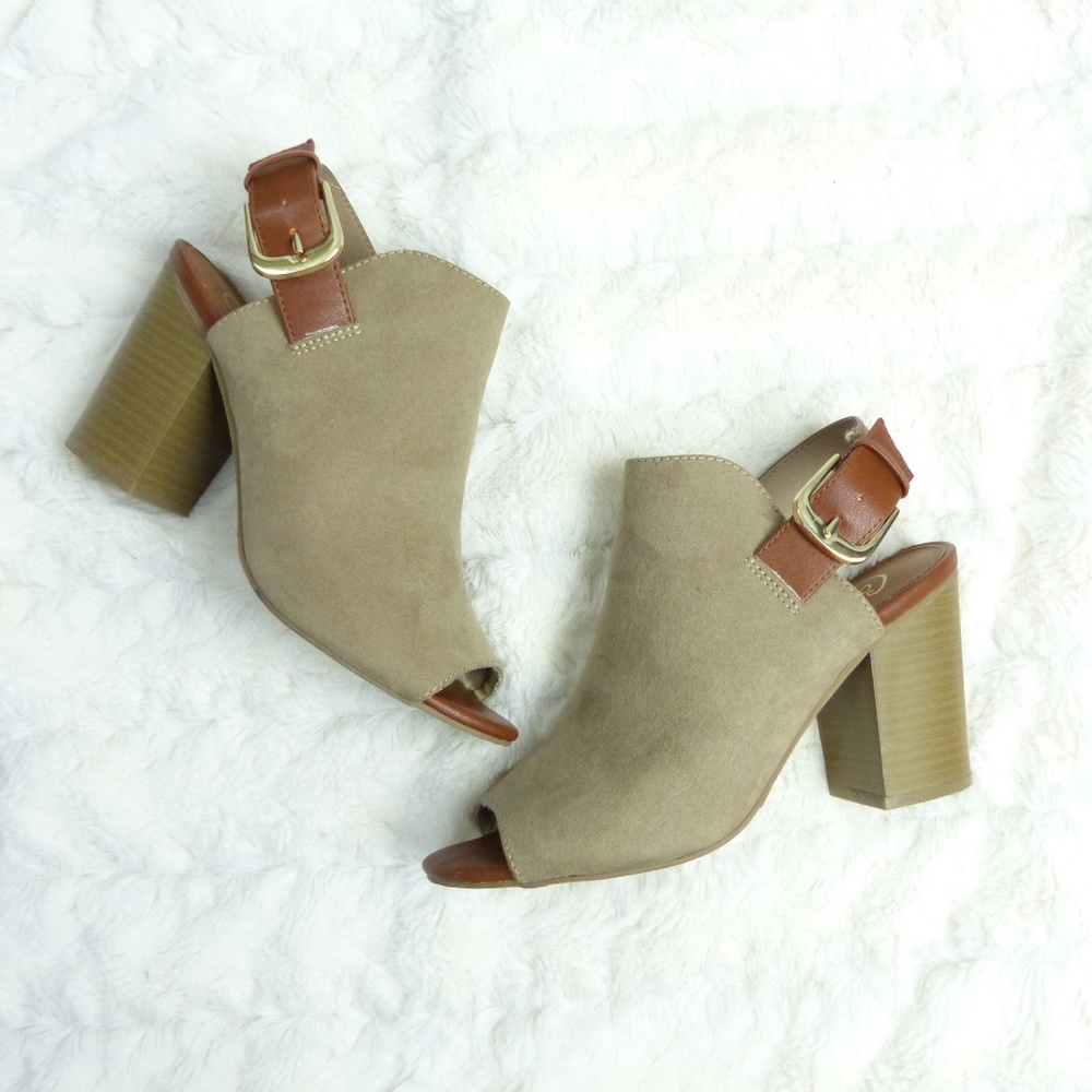 Candie's Peep Toe Mules Tan Faux Suede Leather Str